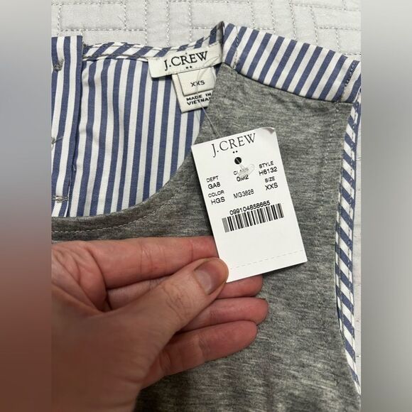 J Crew Contrast Sleeveless Tank Top Seersucker Striped blue gray white
Size xXS - Picture 6 of 8